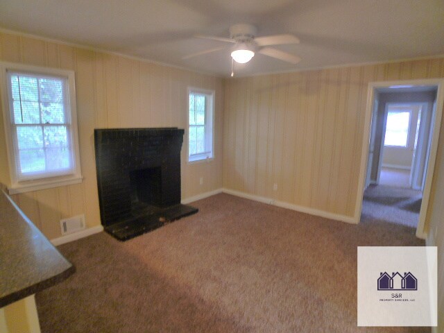 Photo - 761 James St NW