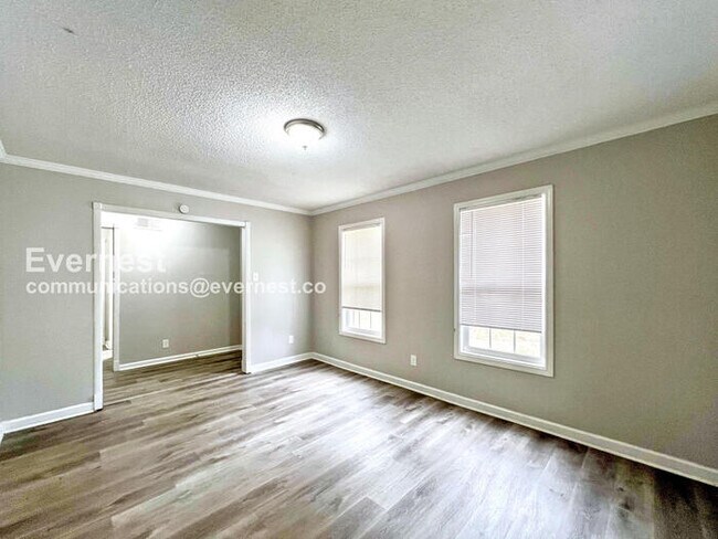 Photo - 3125 Walpole Ave