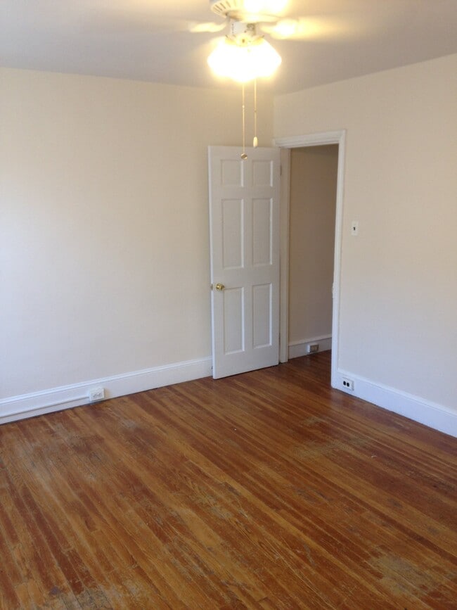 Photo - 152 East St