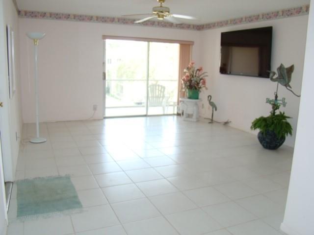 Photo - 620 NW 13th St Unidad 35