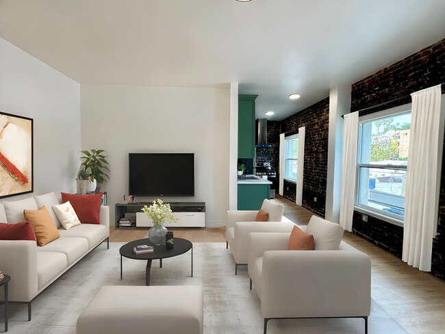 3218 W Sunset Blvd