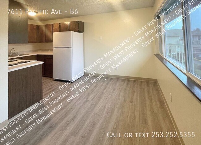 Photo - 7611 Pacific Ave Unidad B6