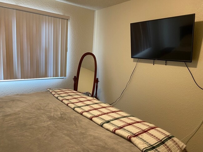 Photo - 1520 Palmer Dr Unit #2