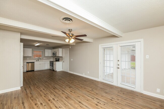 Photo - 3556 Wosley Dr