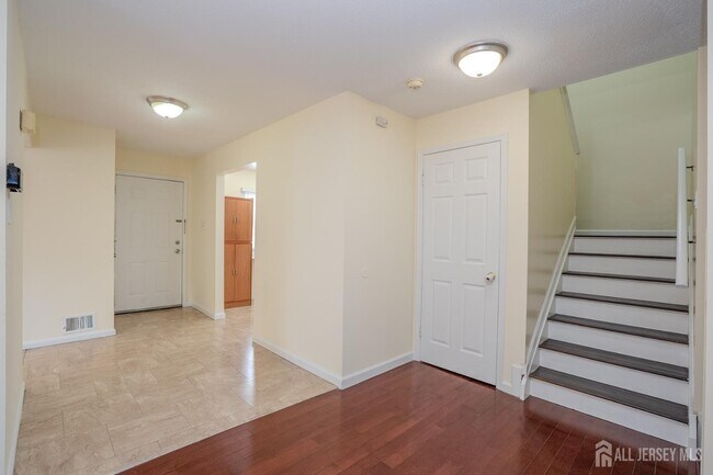 Photo - 1001 Edison Glen Terrace