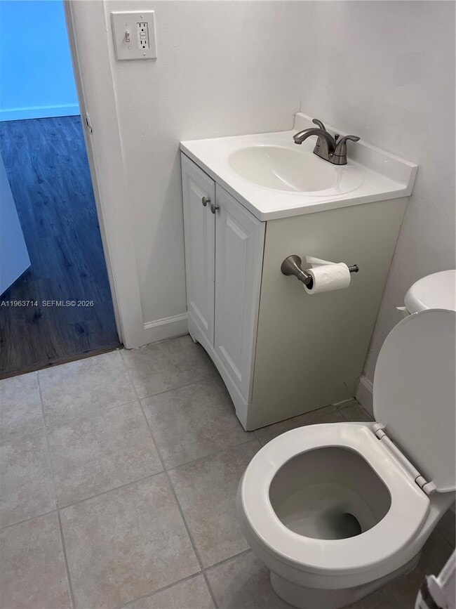 Photo - 1505 Crescent Cir Unit B21