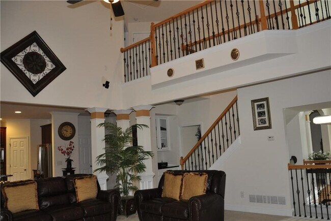 Photo - 4315 Wykeshire Ct