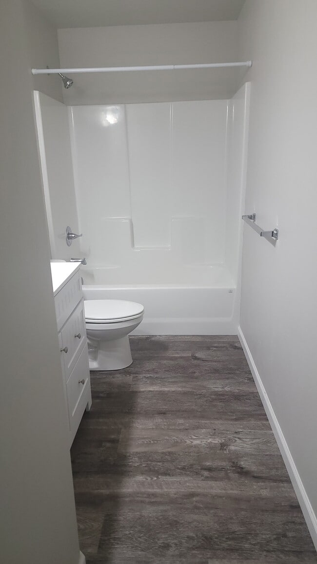 Photo - 7852 Jacqueline Way