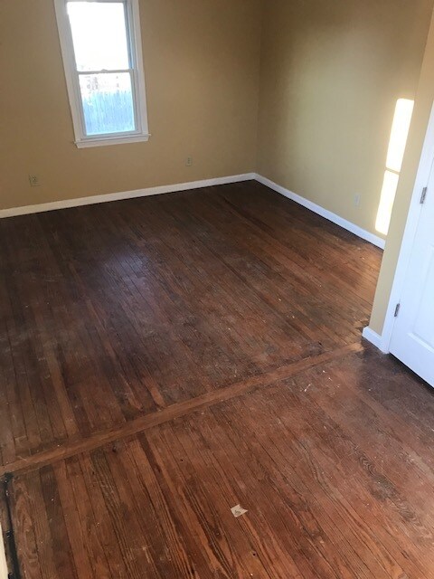 Photo - 1154 N New Rd