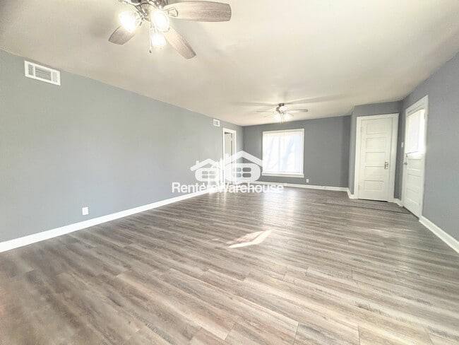 Photo - 212 N 13th St