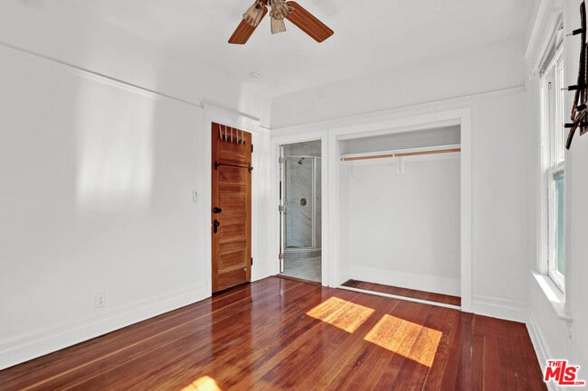 Photo - 1340 W 30th St