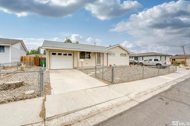 3 Bedroom, 2 Bathroom Home in Northwest Reno - 3 Bedroom, 2 Bathroom Home in Northwest Reno