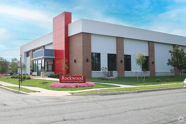 Leasing Office/Fitness Center - Rockwood Apartments