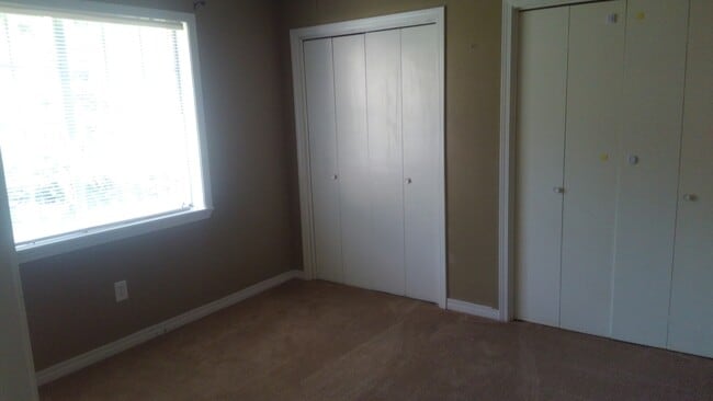 Photo - 105 Azalea Ave