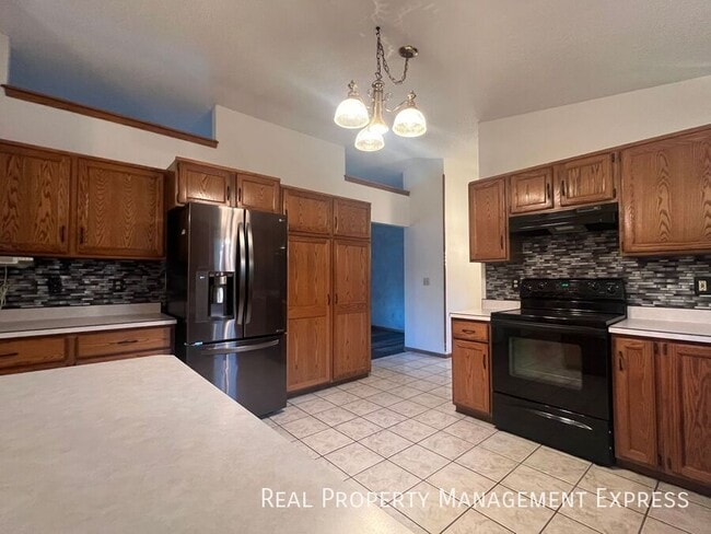 Photo - Stunning 4 Bedroom 2.5 Bath Home in South East Sioux Falls