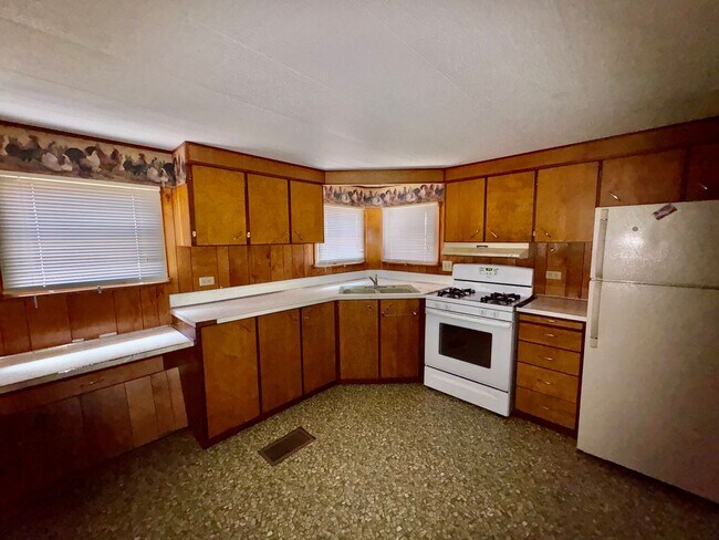 Photo - Great Deal on Quiet Mesa Home!