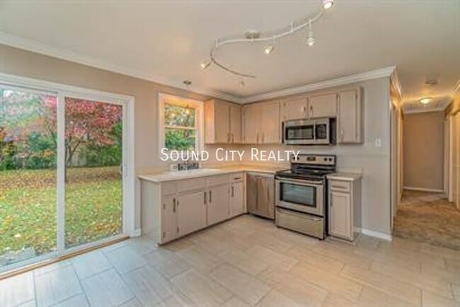 Photo - 106 Sherwood Terrace