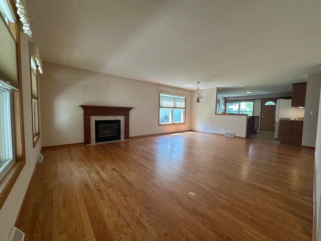 Photo - 7006 Parker Hill Dr