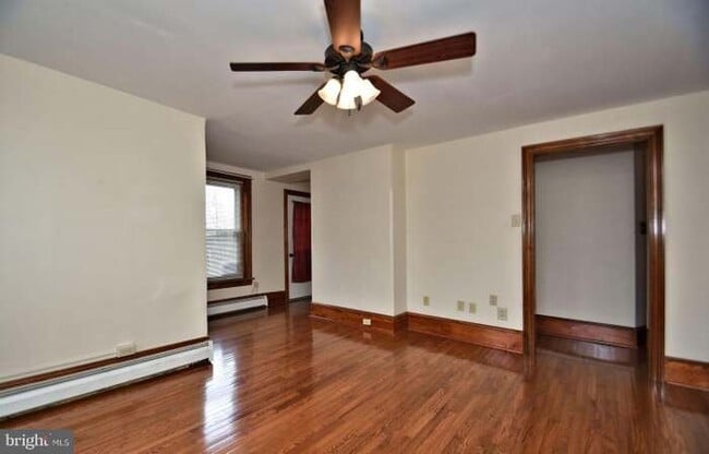 Photo - 153 2nd Ave