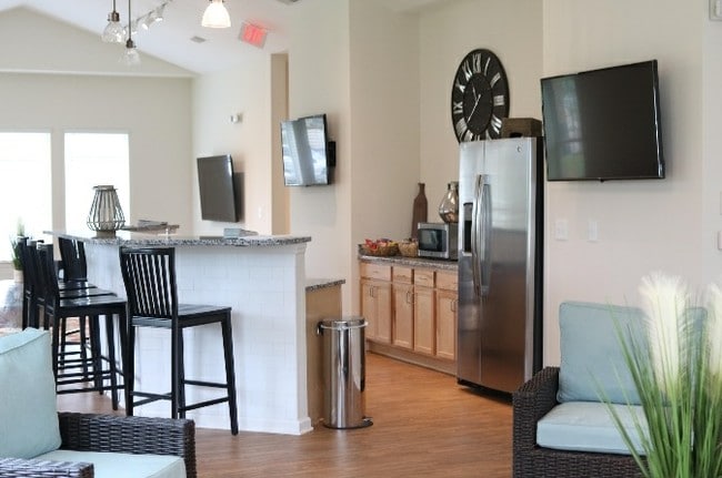 Photo - Skyline Terrace