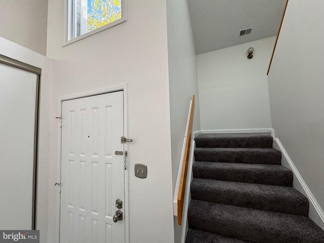 Photo - 1898 Villaridge Dr Unit 1898 B