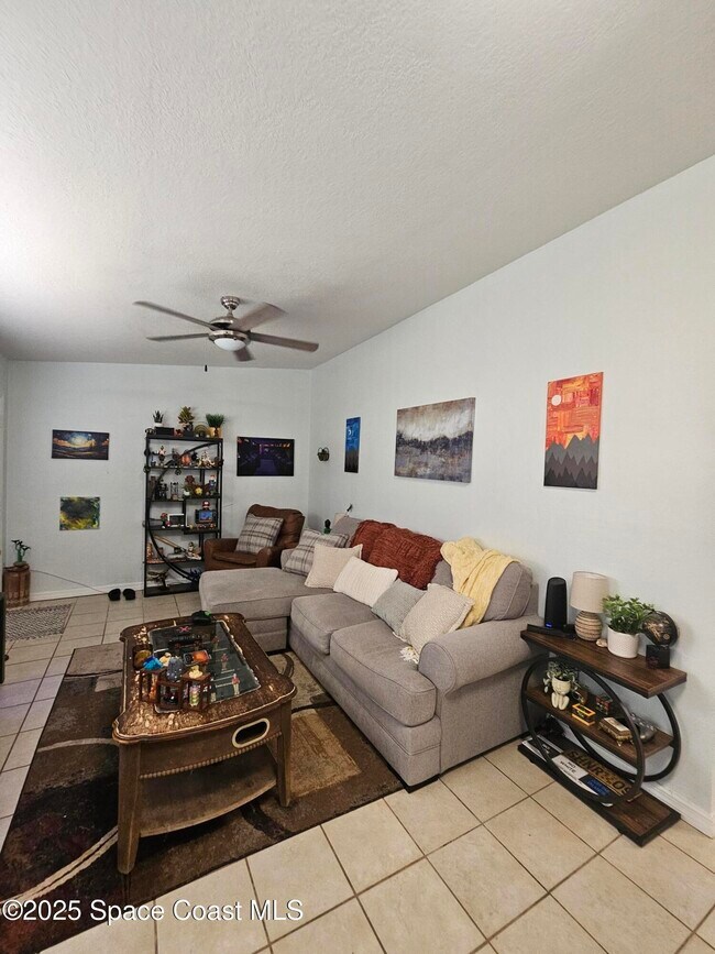 Photo - 119 Roosevelt Ave Unit 119b