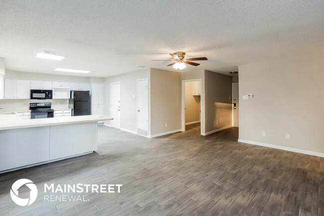Photo - 1427 Caladium Dr
