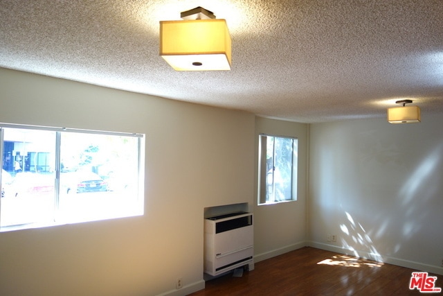 Photo - 4635 Prospect Ave