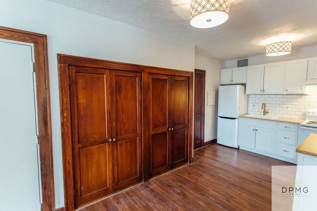 Photo - 117 S Hosmer St Unit 3