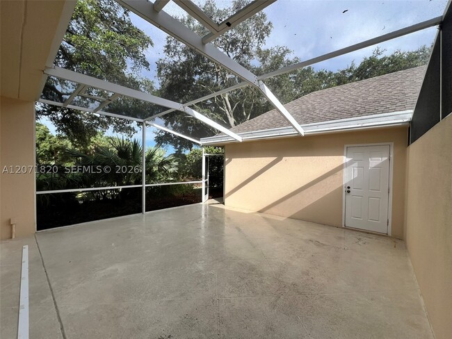 Photo - 314 Legare Ct