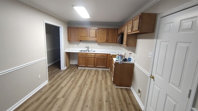 Photo - 813 S Dogwood Ln