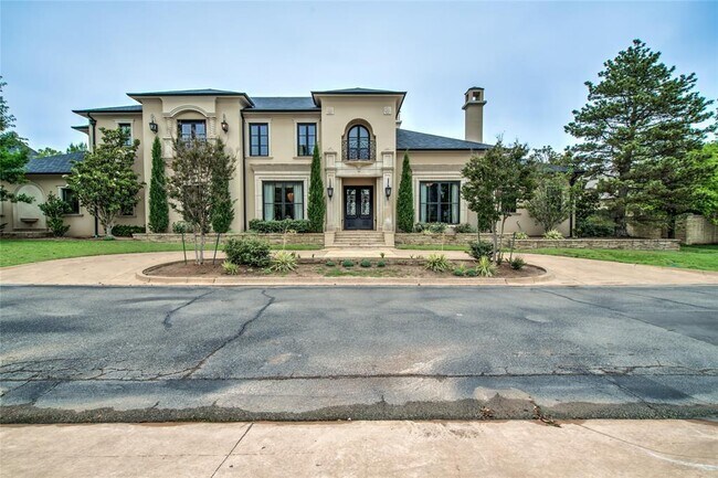 5701 Mistletoe Ct