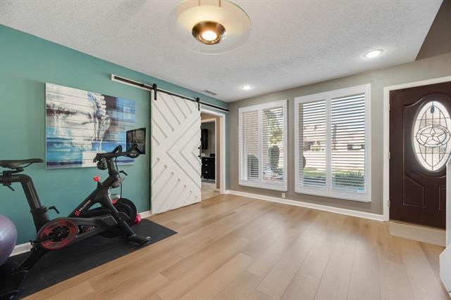 Photo - 510 Willow Creek Ct