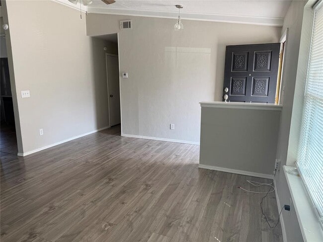 Photo - 1137 NW 104th St