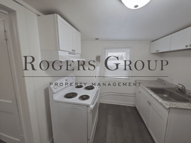 Building Photo - 311 Mulberry St