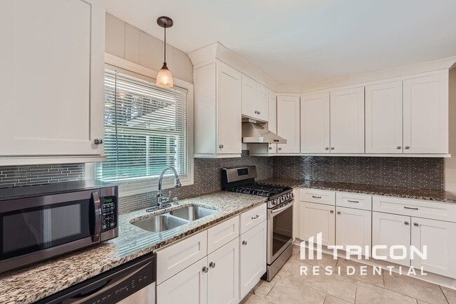 Photo - 1695 Virginia Cir