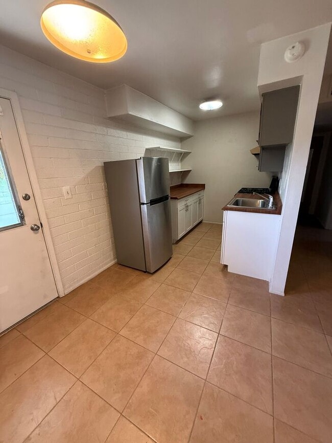 Photo - Town home For Rent