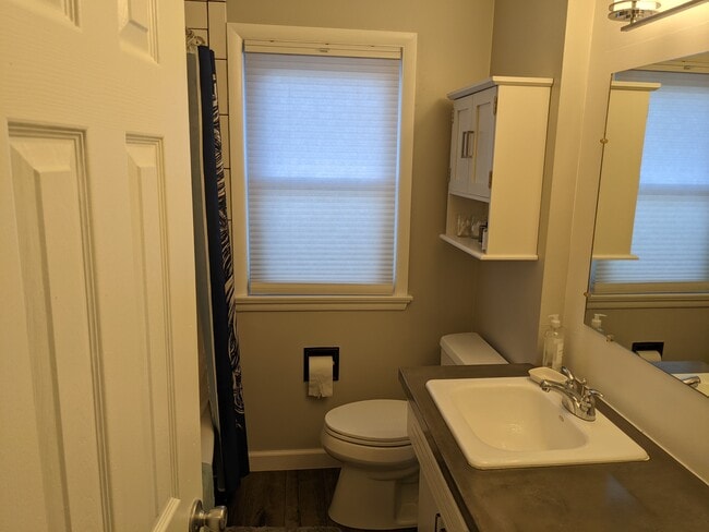 Photo - 3919 S 45th St