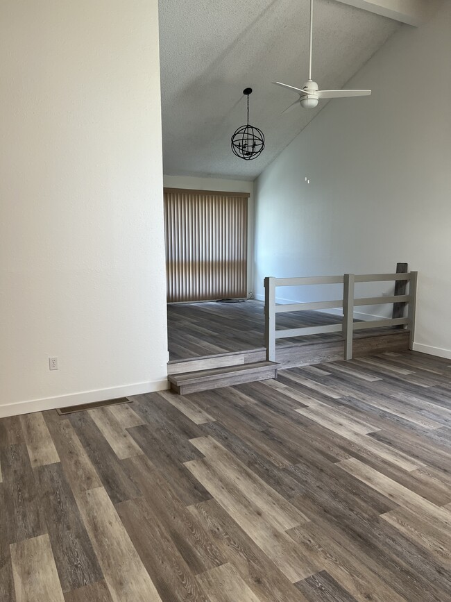 Photo - 1147 S Marshall St