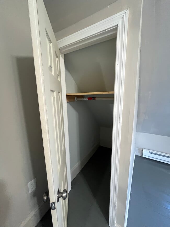 Photo - 259 Grove St Unit 3