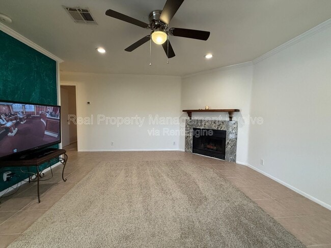 Photo - 502 W Yukon Dr Unit 8