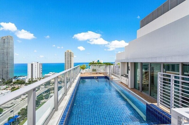 Building Photo - 300 Sunny Isles Blvd Unit Ts-3 Rental