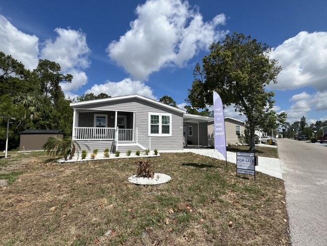Building Photo - 328 Eland Dr