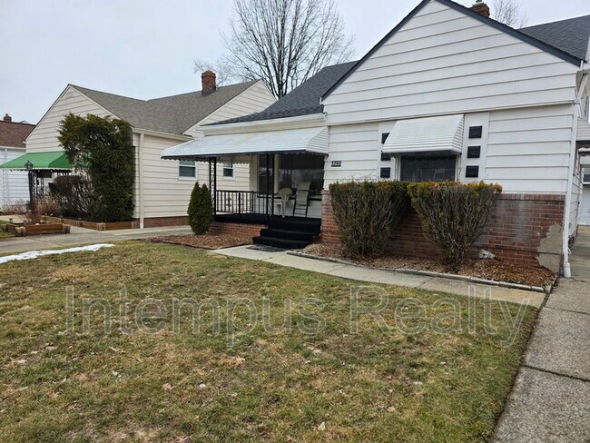 Photo - 3799 Salisbury Rd