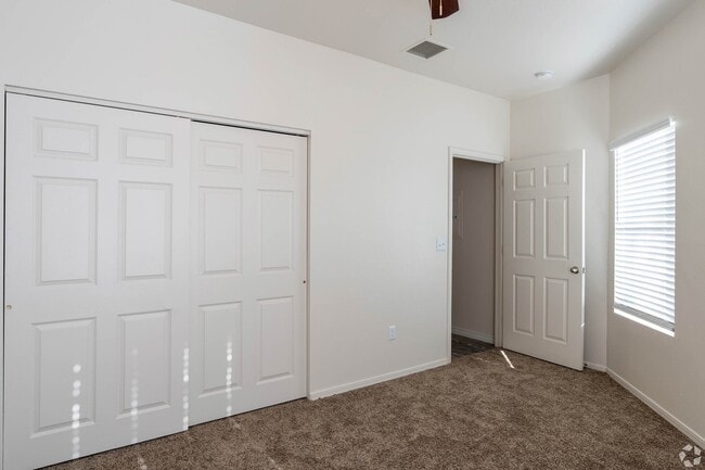 Cuestas-Apartment-Homes-(9)