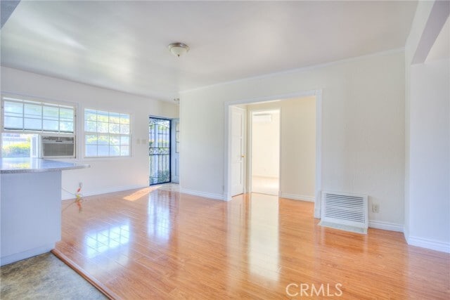 Photo - 2029 W 162nd St