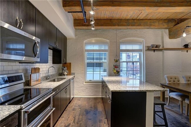 Photo - 2419 Smallman St Unit 202