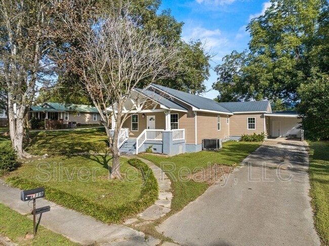 Photo - 1119 Washington Ave