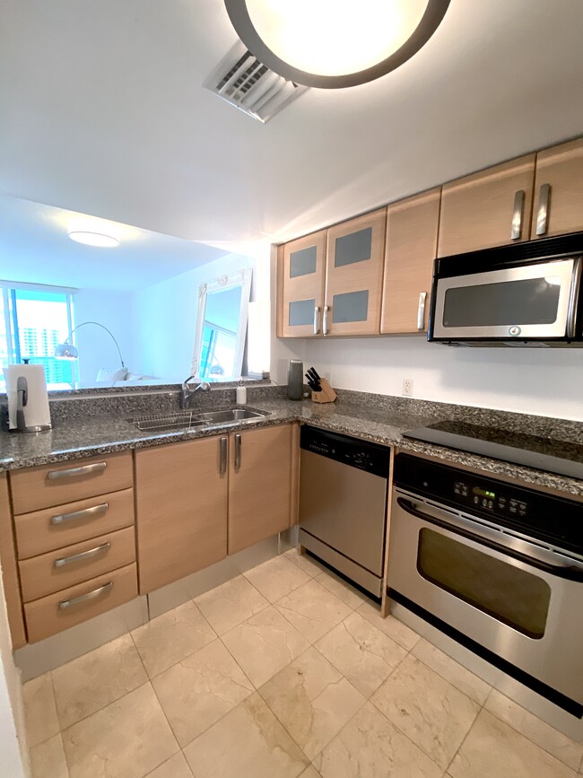 Photo - 2101 BRICKELL Ave Unit 2210