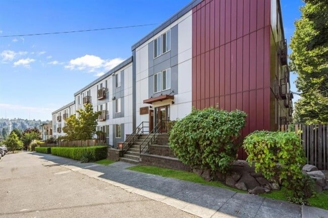 Building Photo - 1 bedroom in Seattle WA 98103 Unit 108